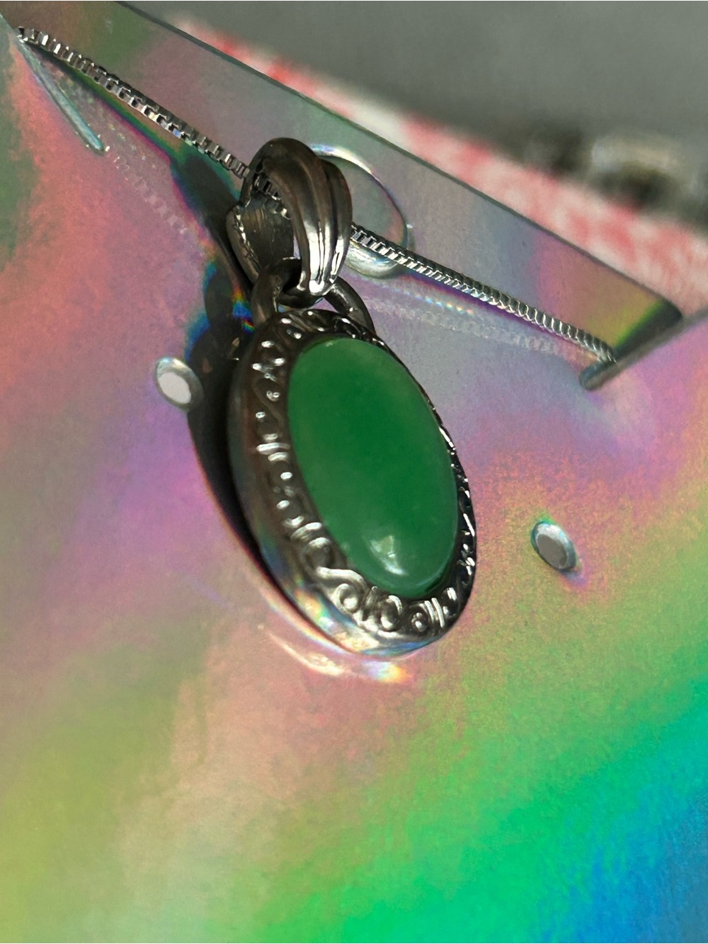 Jadeite Stone Pendant Vintage - Picture 5 of 8